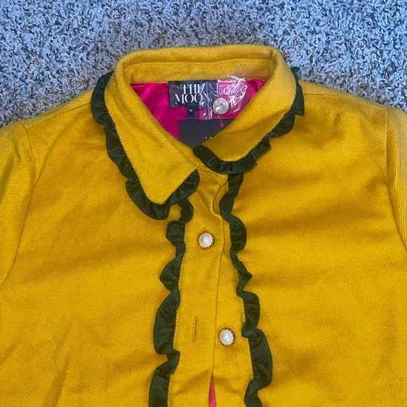 2 Piece Set - Skirt Set Gold Yellow and Green Trimmed Skirt Set Pearl Buttons - Picture 3 of 16